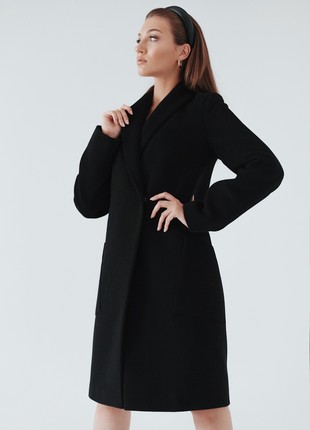 Mid-Length Black Padded Coat with Belt1 photo