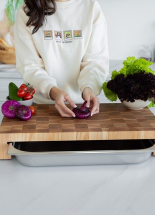 Ash & oak cutting board with tray 60*34 cm5 photo