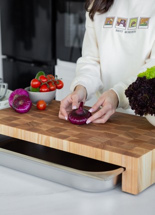Ash & oak cutting board with tray 60*34 cm
