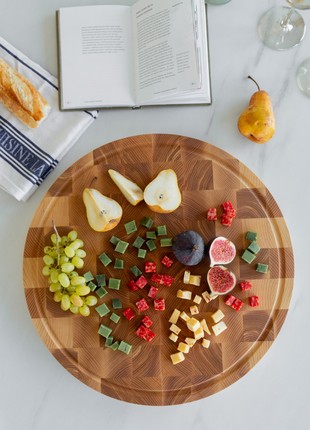 Round ash cutting board 45 cm1 photo