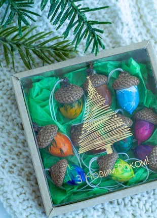 Hand painted multi-colored acorns Set of 108 photo