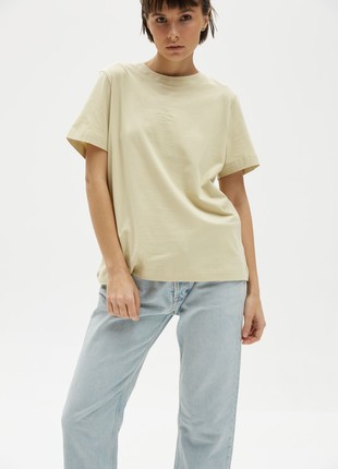 LIME BASIC WOMAN T-SHIRT | COTTON 190 GSM | Relaxed-fit & Regular-fit classic t-shirt5 photo