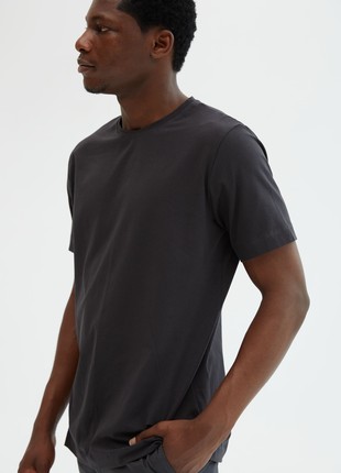 ANTHRACITE BASIC MAN T-SHIRT| COTTON 190 GSM | Relaxed-fit & Regular-fit classic t-shirt5 photo