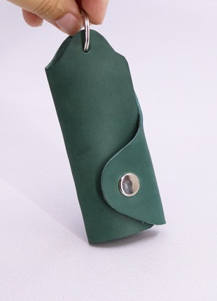Leather minimalistic key organizer case with button, key holder / Aqua