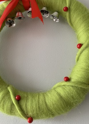 Wreath on the door of the house  decorations for Christmas and New Year home decoration  comfort in the house6 photo