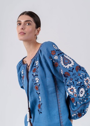 Blue embroidered shirt with floral ornament Fialka2 photo