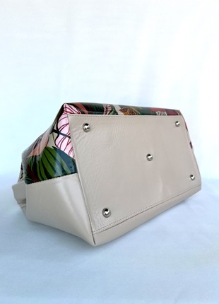 Beige leather bag in style Doctor bag3 photo