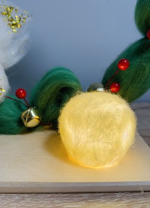 Children's original nightlight with an angel and a green wreath, a unique gift for babies5 photo
