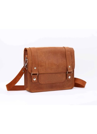 Leather shoulder briefcase for women on strap / Brown - 01031