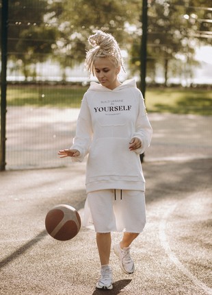 shorts and hoodie Build Ukraine in yourself white