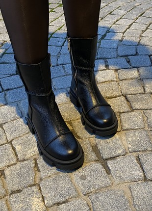 Comfortable boots made of genuine leather3 photo