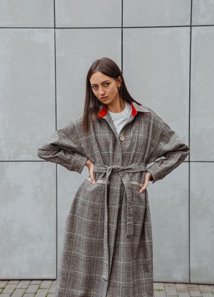 Grey Plaid Coat with a belt and red iserts oversized spring/autumn season3 photo