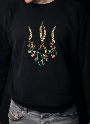 Men's sweatshirt with embroidery "Ukrainian tryzub red Kalina" black2 photo