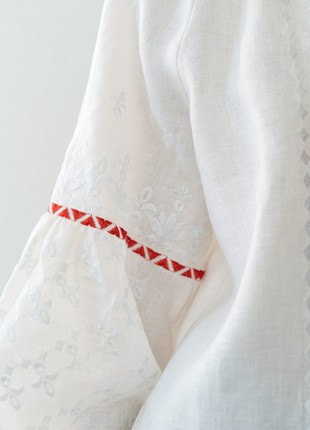 Linen blouse with red and white embroidery Elin5 photo