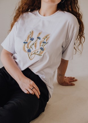 T-shirt "Golden Trident" (center)4 photo