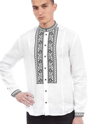 Man's embroidered shirt 243-19/09
