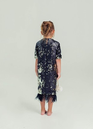 The perfect black dress with feathers  Renard3 photo