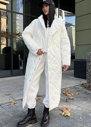 Warm coat for winter in white color3 photo