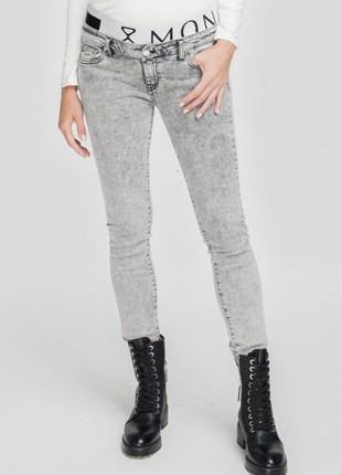 Gray skinny maternity jeans with elastic belt2 photo