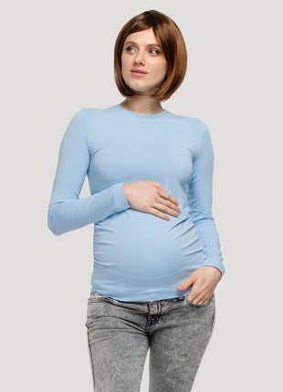 Blue maternity-friendly longsleeve