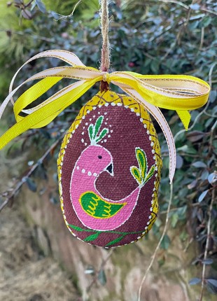 Souvenir "Bordo easter egg with bird"