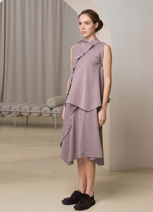 Sleeveness top with closed-neck and midi skirt2 photo