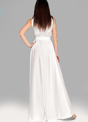 Gentle evening dress in white color4 photo