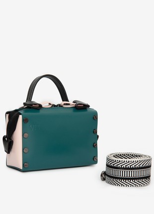 Antares leather bag in black, pine green and light pink color