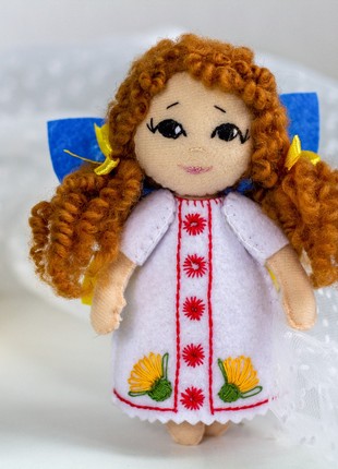 Ukrainian souvenir "Ukrainian girl in an embroidered dress"2 photo