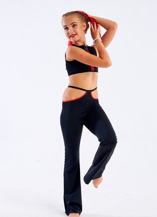 Set of training clothes with pants black and red3 photo