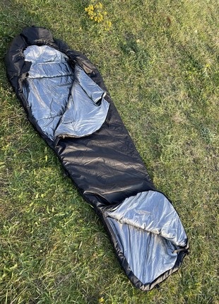 warm winter sleeping bag with thinsulate and omni-heat lining1 photo