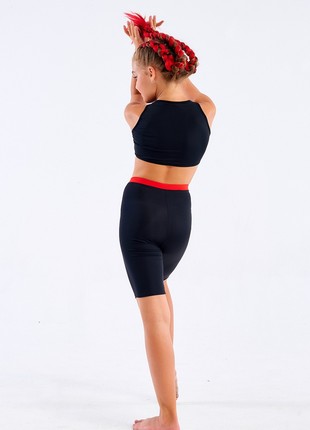 A set of training clothes with cycling shorts4 photo