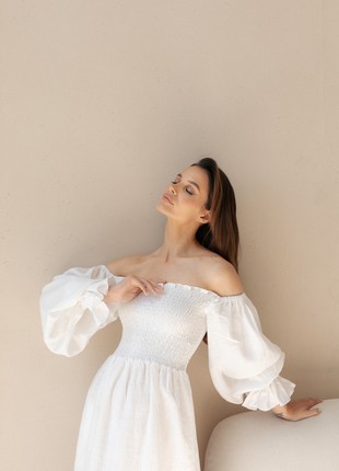 White Linen dress with an elastic bodice4 photo