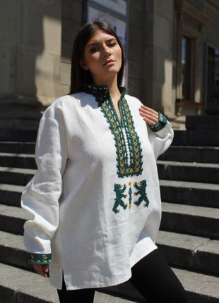Men's embroidered shirt with bears"Lvivska"4 photo