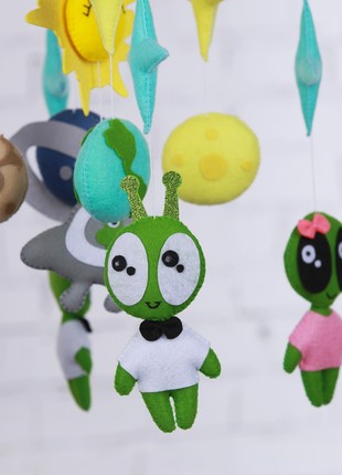 Baby mobile "Aliens"2 photo