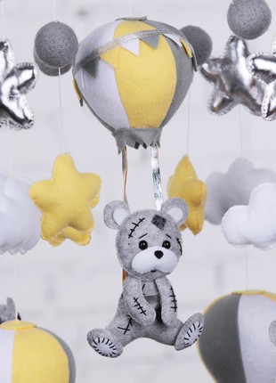 Baby mobile "Bear on a hot air balloon"2 photo