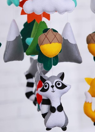 Musical baby mobile with bracket "Forest friends"3 photo
