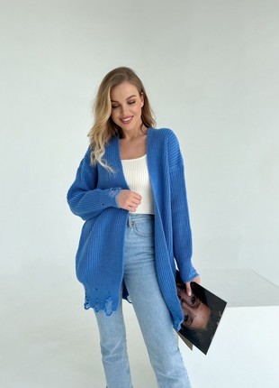 Stylish knitted cardigan in blue color