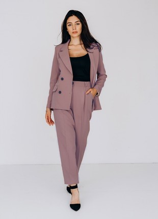 Pastel classic women's suit
