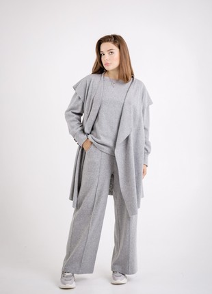 Stylish gray three-piece woolen suit2 photo