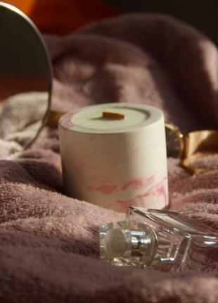 Soy candle marble pink3 photo