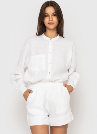 Linen Shorts in White With High Elastic Waist