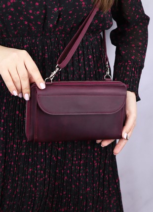 Women's Medium Handmade Zipper Crossbody Leather Wallet | Shoulder Bag for Cell Phone | Burgundy- 1001-A