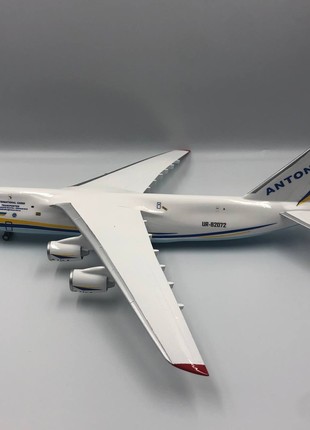 Aircraft  model Antonov 124-100-150 Reg: 82072 "BE BRAVE LIKE KHERSON"2 photo