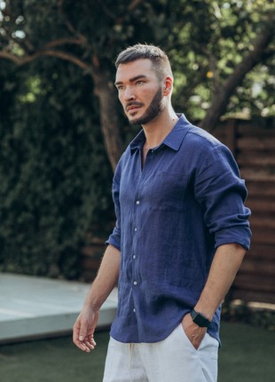 Men's Shirt made of dark blue linen5 photo