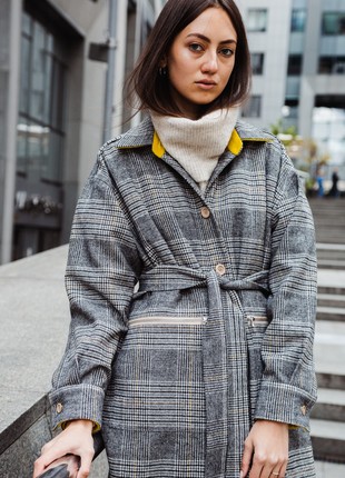 Grey Plaid Coat with a belt and yellow inserts oversized spring/autumn season3 photo