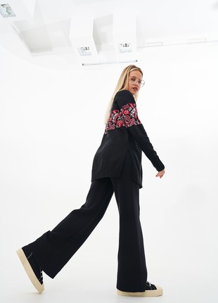 Women’s knitted black suit2 photo