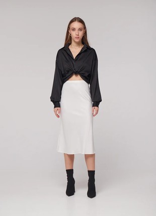 Milk silk skirt with elastic at the waist6 photo