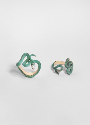SNAKES DUO RINGS IN PATINA1 photo
