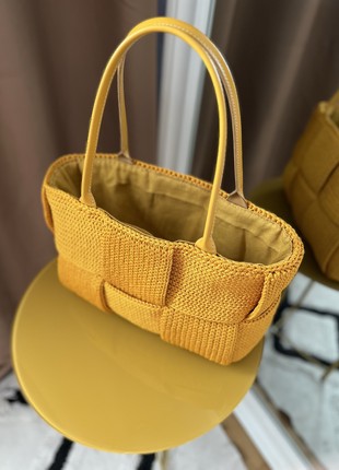Crochet tote bag with leather handles6 photo